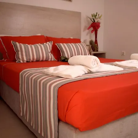Angella House Apartman *