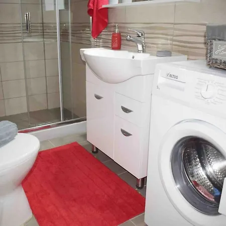 Apartman Angella House *